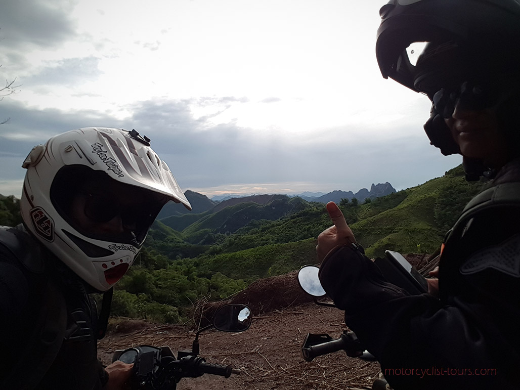 Best Vietnam motorcycle tours to Middle North West