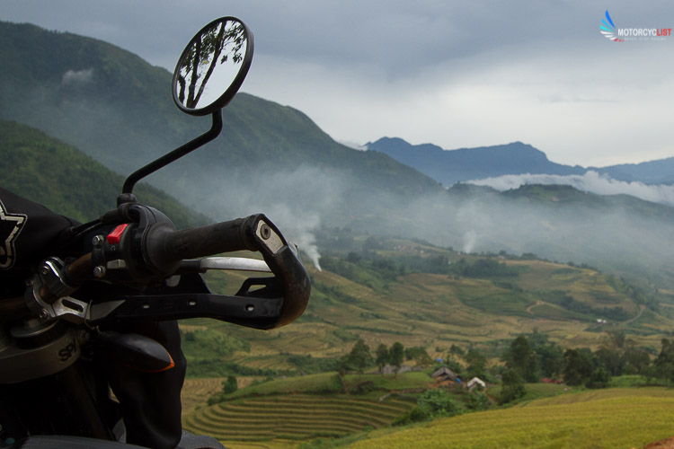 Motorbike adventure to Ba Be lake area